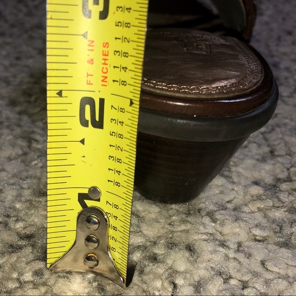 Brown Etienne Aigner Ester Sandals 6.5 - Picture 8 of 10